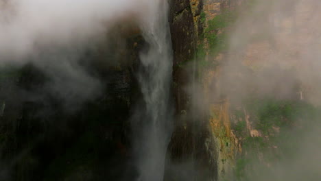 Highest-Waterfall-Of-Angel-Falls-During-Early-Morning-In-The-Canaima-National-Park,-Venezuela