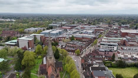 Solihull-Town-West-Midlands,-Großbritannien,-Drohne,-4K-Luftaufnahmen