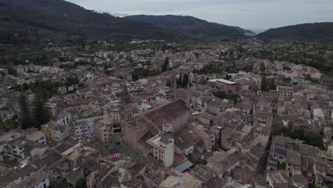 Old-Stone-Architecture-In-Soller,-Mallorca.-Aerial-Shot