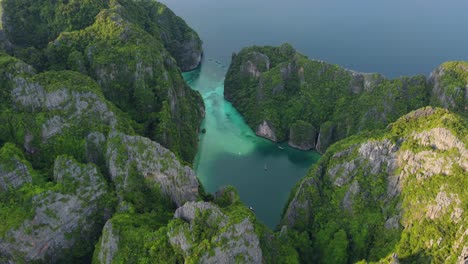 Pileh-Lagoon-from-Above,-World-Famous-Maya-Bay-Island,-Ko-Phi-Phi-Le-Island---Krabi-Province,-Thailand