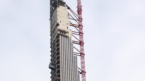 Esbelto-Rascacielos-De-Nueva-York-En-Construcción