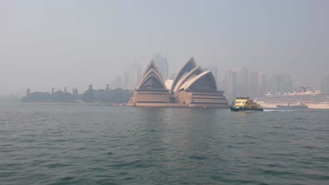 Sídney-Smog-Debido-A-Los-Incendios-Forestales-En-Nueva-Gales-Del-Sur,-Australia