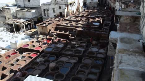 Traditioneller-Färberplatz-In-Fes,-Marokko