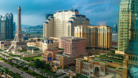 Timelapse,-Macao-China,-The-Parisian-Hotel-Casino-and-Traffic-on-Cotai-Strip