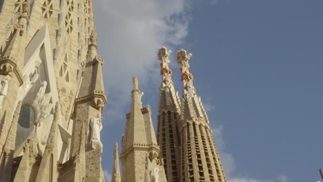 Scenic-low-angle-shot-of-the-Sagrada-Familia-towers-during-sunset