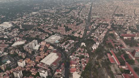 Environmental-ozone-contingency-in-Mexico-City,-drone-views