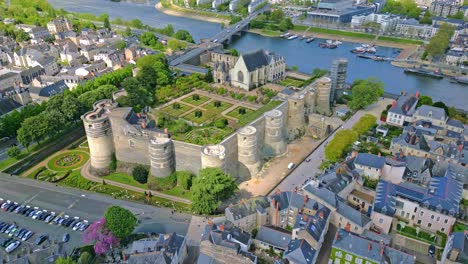 Castillo-De-Angers-En-El-Valle-Del-Loira,-Francia