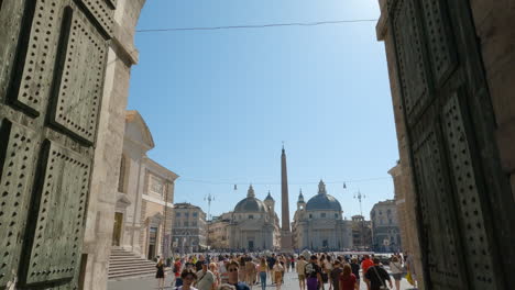 Walking-through-the-People's-Gate---Flaminio-Obelisk-in-Background