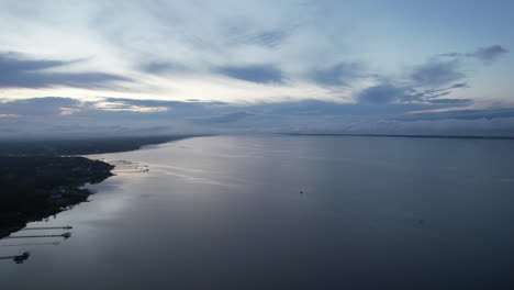 Morning-drone-shot-of-the-Bogue-sound,-coastal-area