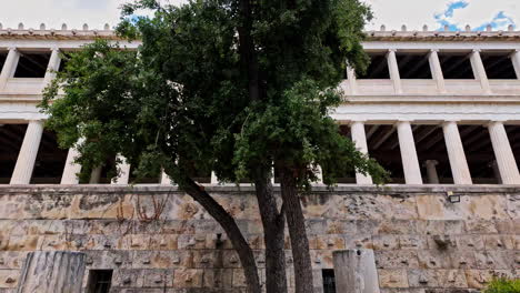 überdachter-Gang-Der-Stoa-Des-Attalos-Museums-Der-Antiken-Agora-In-Athen,-Griechenland