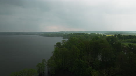 Reelfoot-Lake-State-Park-With-Overcast-Sky-In-Tennessee,-United-States