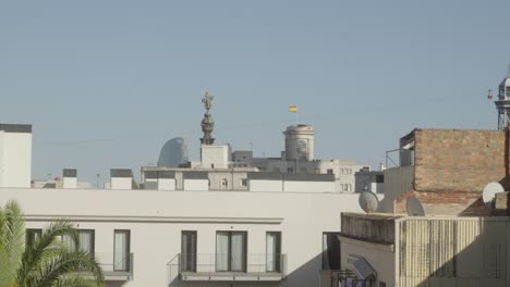 Scenic-static-shot-of-city-skyline-and-landmarks-in-the-distance-of-Barcelona