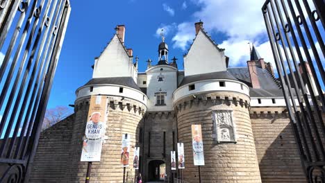 Castillo-De-Los-Duques-De-Bretaña,-Nantes-En-Francia