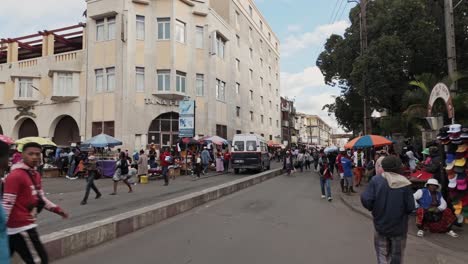 Straße-Von-Antananarivo-–-Hauptstadt-Von-Madagaskar