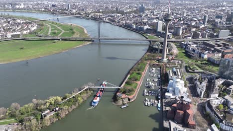 The-skyline-and-city-overview-of-Dusseldorf,-capital-of-the-German-state-of-North-Rhine-Westphalia