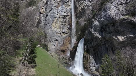 Seerenbachfälle-are-waterfalls-in-the-mountains-of-the-Swiss-Alps