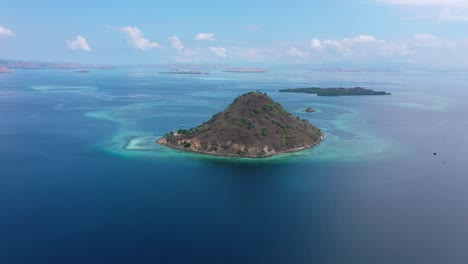 Aerial-view-of-Kelor-island,-Komodo-National-Park,-Indonesia