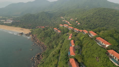 Villas-De-Vacaciones-Con-Vistas-Al-Océano-En-Lang-Co-Vietnam