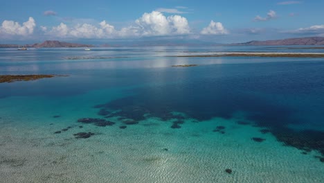 Taka-Makassar,-Nationalpark-Komodo,-Indonesien