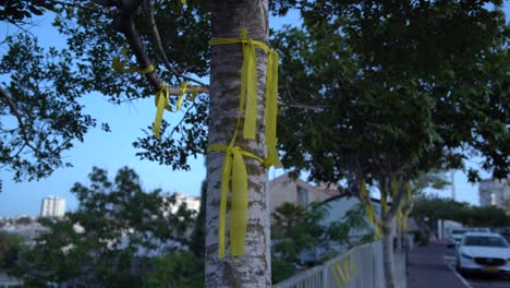 Display-of-solidarity-with-families-of-the-hostages-kidnapped-to-Gaza,-Yellow-ribbon