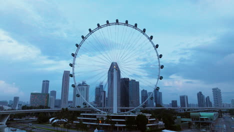 Singapore-Flyer-By-The-Marina-Bay-At-Sunrise-In-Downtown-Core-District-Of-Singapore