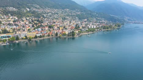 Atemberaubende-Luftaufnahme-Der-Stadt-Locarno-In-Der-Schweiz