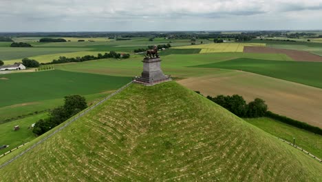 Lion's-Mound-Monument,-Battle-of-Waterloo,-Braine-l'Alleud,-Belgium,-June-2022