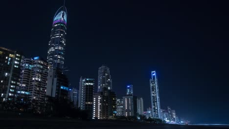 Timelapse-of-buildings-on-the-Gold-Coast-taken-from-the-beach-at-night