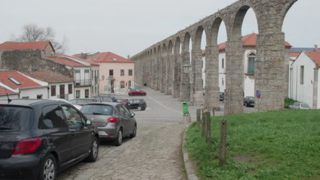 Altes-Römisches-Aquädukt-Aus-Europa
