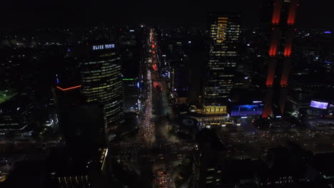 Nachtlandschaft-An-Der-Kreuzung-Coex-In-Seoul,-Samsung-Dong,-Fixaufnahme,-Draufsicht