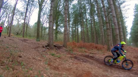 Cable-cam-following-a-Mountain-bike-down-a-trail-at-Cannock-Chase