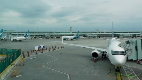 Plane-Reversing-at-Pearson-Airport