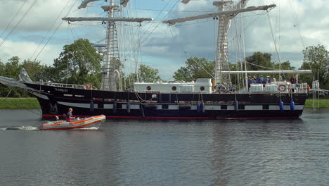 Ts-Royalist-navy-ship-on-Caledonian-canal-Inverness