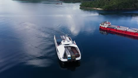 Barcos-En-El-Puerto-De-Liloan-En-La-Provincia-De-Leyte-Del-Sur,-Filipinas.