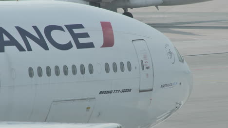 Air-France-Boeing-777-Bereitet-Sich-Auf-Den-Flug-Vor