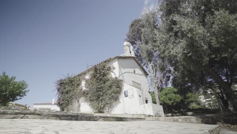 Christliche-Protestantische-Gemeindekirche-In-Costa-Brava,-Spanien