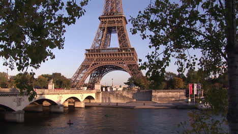 Paris-Eiffel-Tower