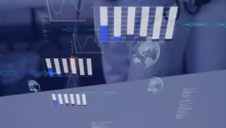 Animación-Del-Procesamiento-De-Datos-Y-Diagramas-Sobre-El-Hombre-Desinfectando-La-Habitación-Y-Usando-Traje-De-Seguridad