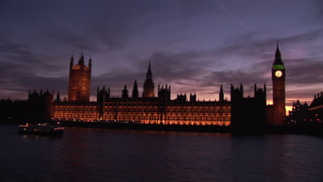 Casas-Del-Parlamento-En-Londres