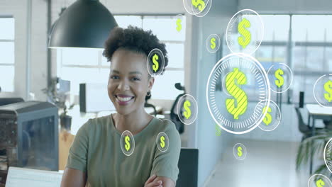 Animation-Der-Datenverarbeitung-Mit-Dollarzeichen-über-Einer-Afroamerikanischen-Geschäftsfrau-Im-Büro