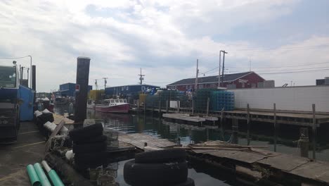 Tour-of-fish-pier-looking-pretty-grungy-on-a-cloudy-day-in-Portland,-Maine