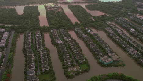 Canales-De-Agua-Planificados-En-Hanoi-Residencial-Para-Una-Vida-Urbana-Sostenible,-Vietnam