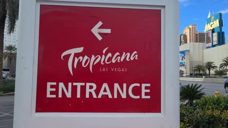 Tropicana-Casino-Hotel-Entrance-Sign,-Las-Vegas-USA,-Before-Demolition-and-Construction-of-Ball-Park