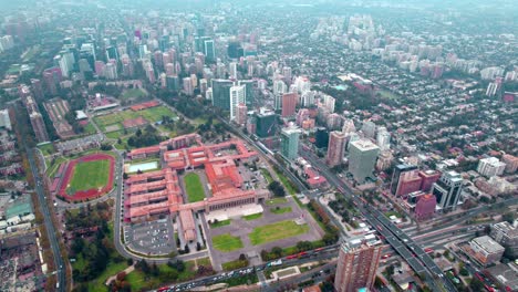 Drone-Con-Vista-Al-Colegio-Militar-Bernardo-O&#39;higgins-En-Santiago-De-Chile