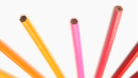 Color-pencils-rotating-