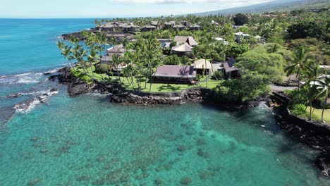 Tropische-Häuser-Am-Meer-Big-Island-Hawaii
