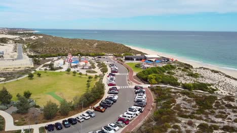 Luftaufnahme-über-Amberton-Beach-Und-Lighthouse-Park-Spielplatz-Perth