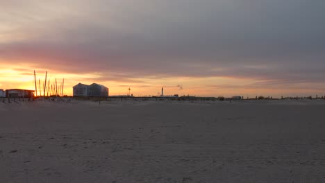 Evento-De-Inicio-Del-Día-D-Zona-Famosa-Cerca-De-La-Evacuación-En-La-Playa-De-Dunas-De-Dunkerque,-Francia