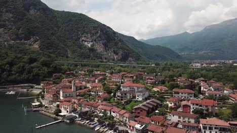 Una-Cálida-Tarde-De-Primavera-En-La-Orilla-Del-Lago-De-Feriolo-En-El-Lago-Maggiore-En-Italia