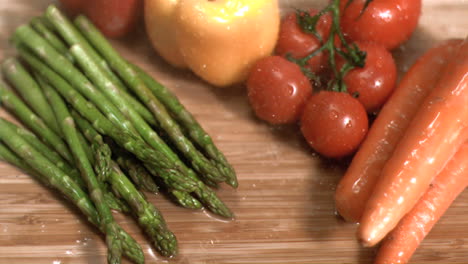 Water-falling-on-vegetables-in-super-slow-motion